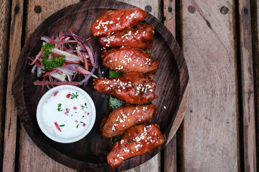 Boneless vs Bone-In Wings — the Calorie Fact Everyone Gets Backwards